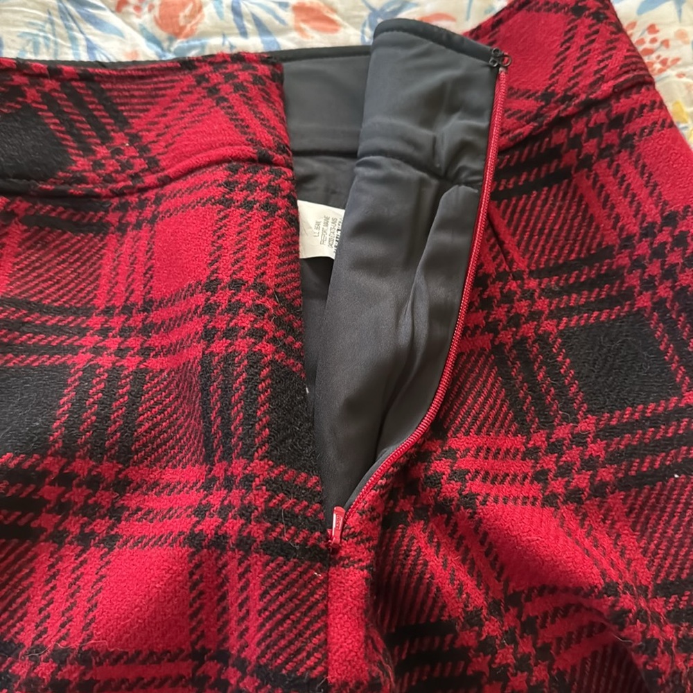 L.L. Bean High Waisted Plaid Skirt - Picture 7 of 7